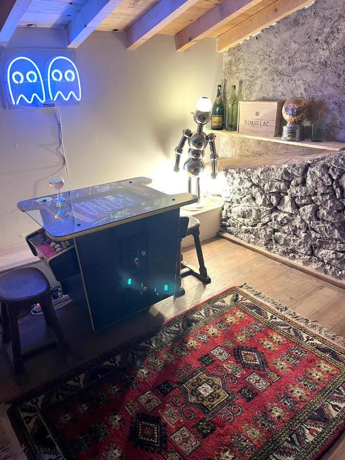La Maison De Mama C: Charming French Village Home Sainte-Colombe-sur-lʼHers Екстериор снимка