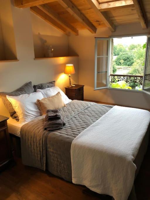 La Maison De Mama C: Charming French Village Home Sainte-Colombe-sur-lʼHers Екстериор снимка